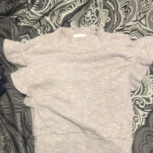 Gray crop top! Very cute